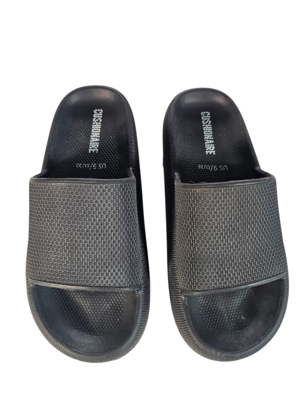 Cushionaire Black Feather Pillow Slide Sandals for Women – Size 9